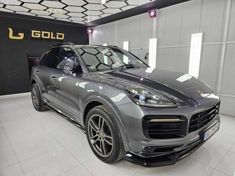 Porsche Cayenne GTS optic