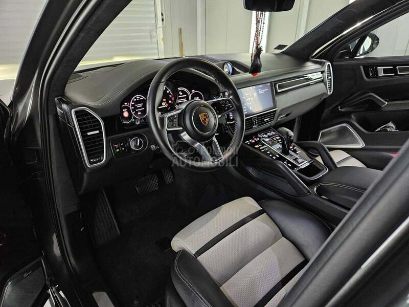 Porsche Cayenne GTS optic