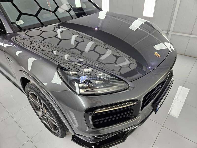 Porsche Cayenne GTS optic