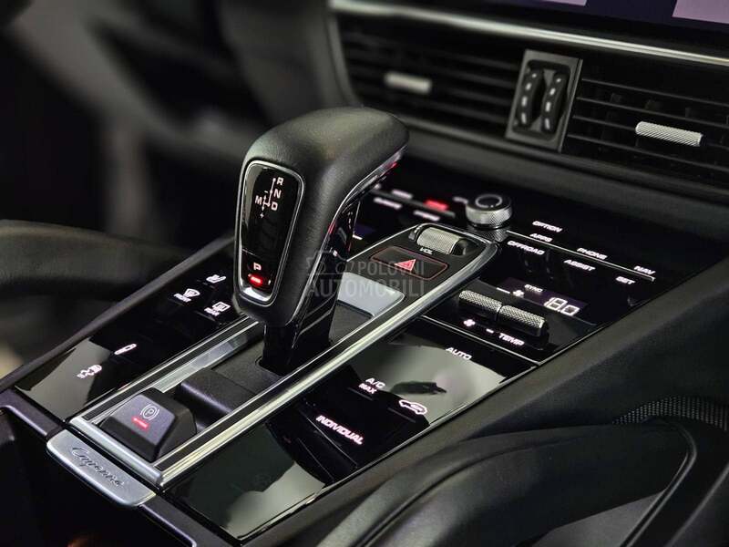 Porsche Cayenne GTS optic