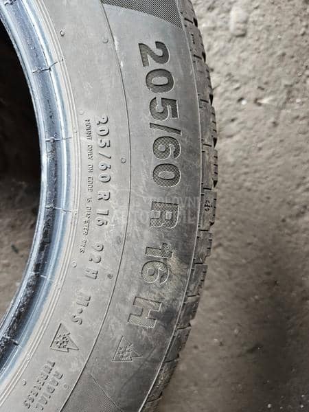 Continental 205/60 R16 Sve sezone
