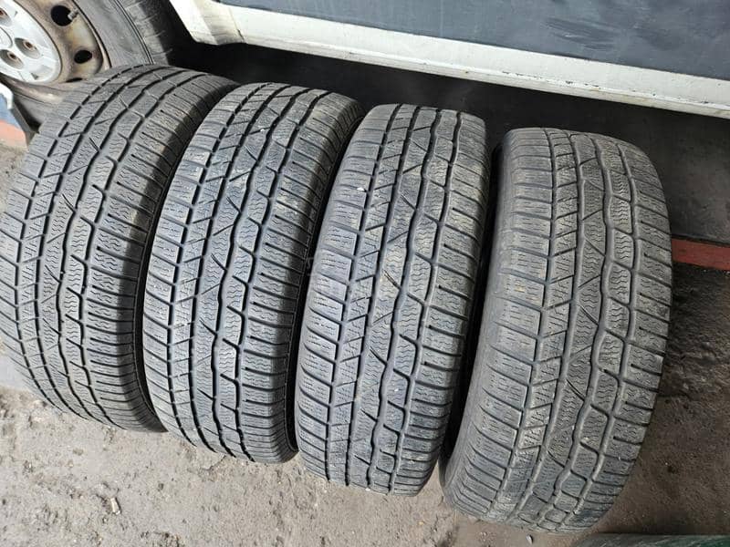 Continental 215/60 R17 Sve sezone