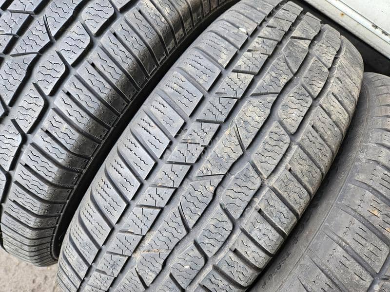 Continental 215/60 R17 Sve sezone