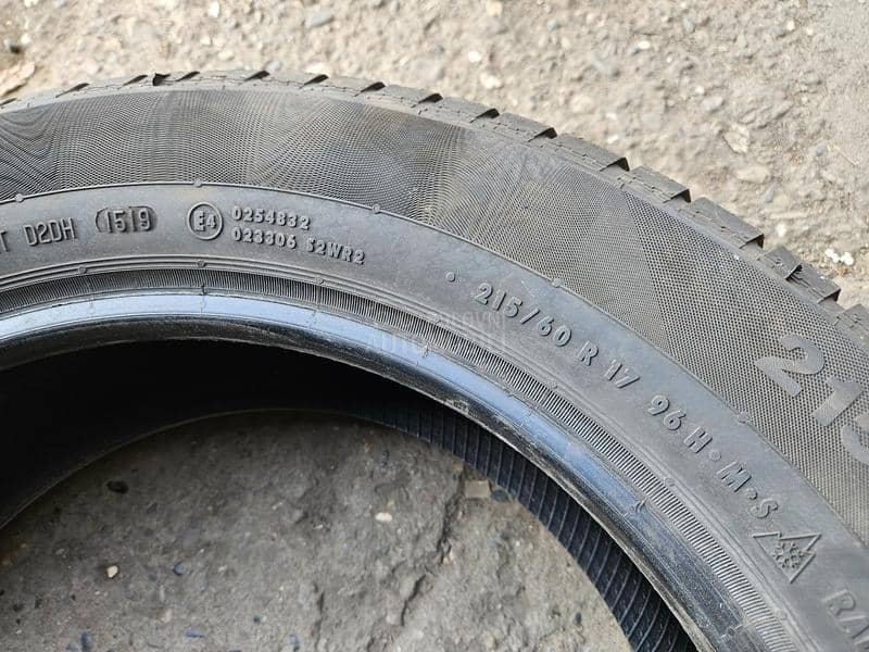 Continental 215/60 R17 Sve sezone