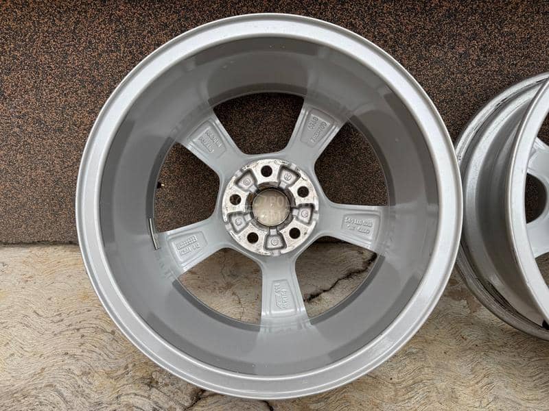 Aluminijumske felne Audi A1 15" 5 x 100