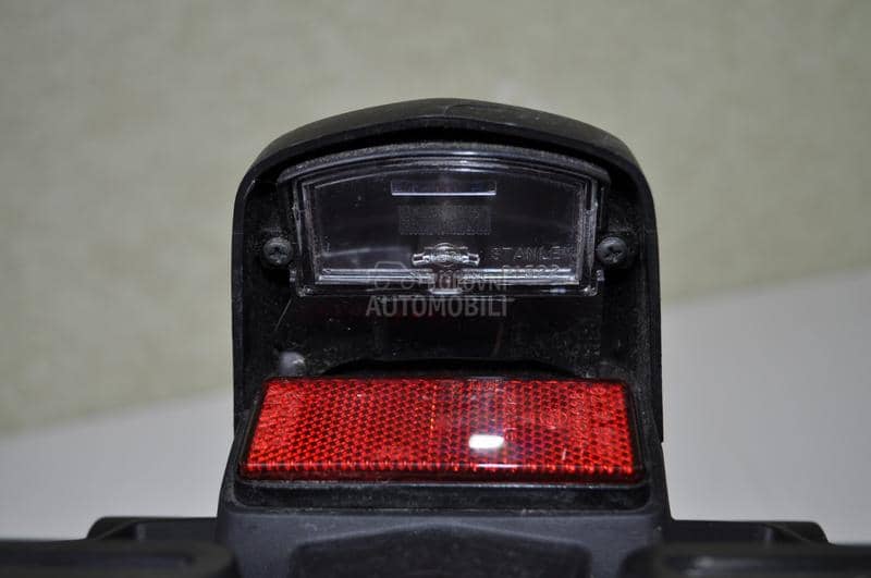 Yamaha R1 nosac tablice rep