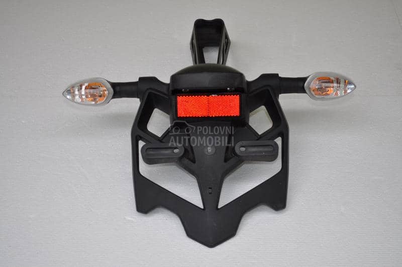 Yamaha R1 nosac tablice rep
