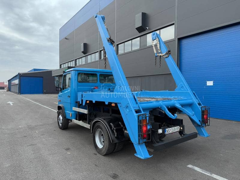 Mercedes Benz Vario 814D