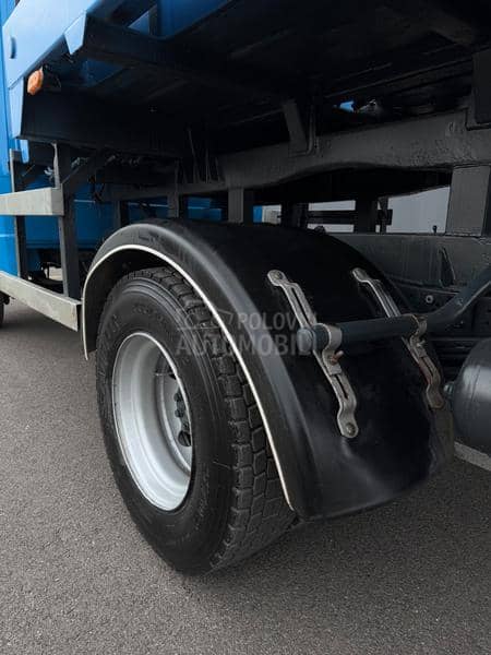 Mercedes Benz Vario 814D