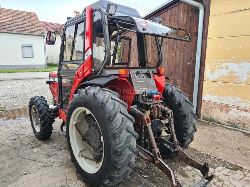 Massey Ferguson 374 S