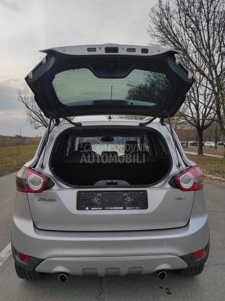 Ford Kuga 4x4 TITANIUM PANO