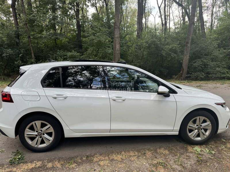 Volkswagen Golf 8 IQ Pano