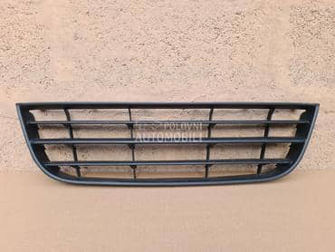 Centralna resetka branika za Volkswagen Polo od 2005. do 2009. god.