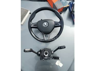 Volan sa komandama za Škoda Octavia od 2014. do 2019. god.