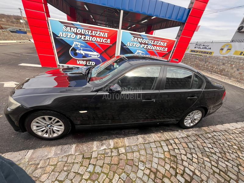 BMW 318 BUSINESS