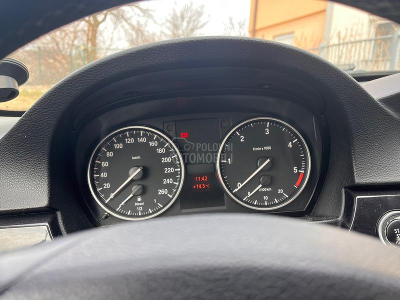 BMW 318 BUSINESS