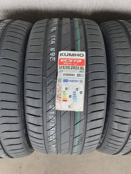 Kumho 315/35 R22 Letnja
