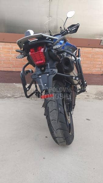 Triumph Tiger 800 XRX LRH