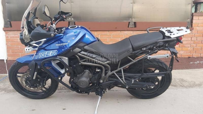 Triumph Tiger 800 XRX LRH