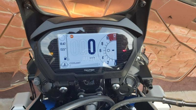 Triumph Tiger 800 XRX LRH