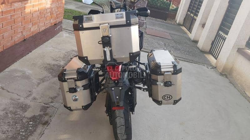 Triumph Tiger 800 XRX LRH