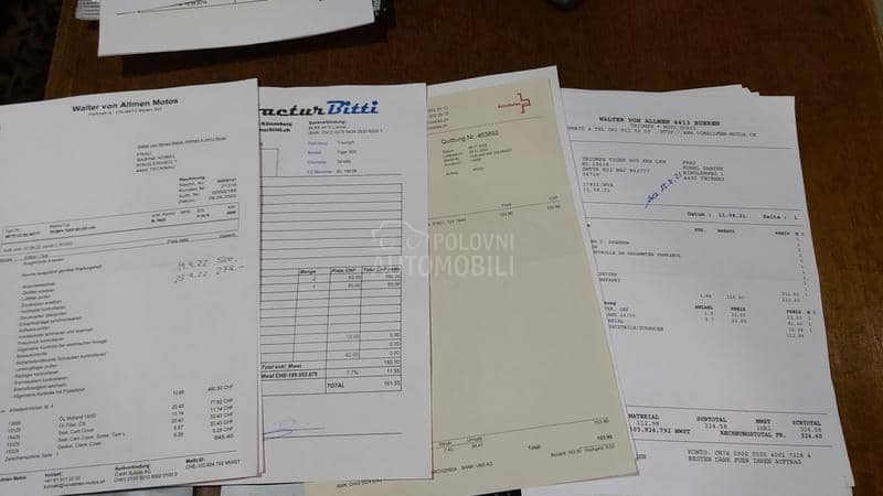 Triumph Tiger 800 XRX LRH