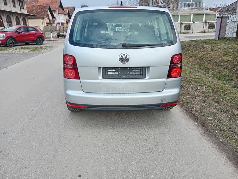 Volkswagen Touran 1.9 tdi