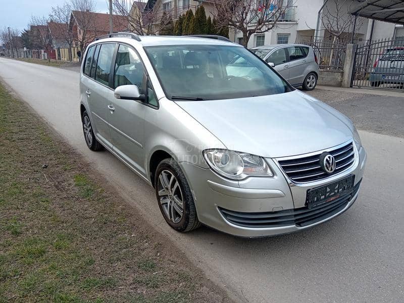 Volkswagen Touran 1.9 tdi