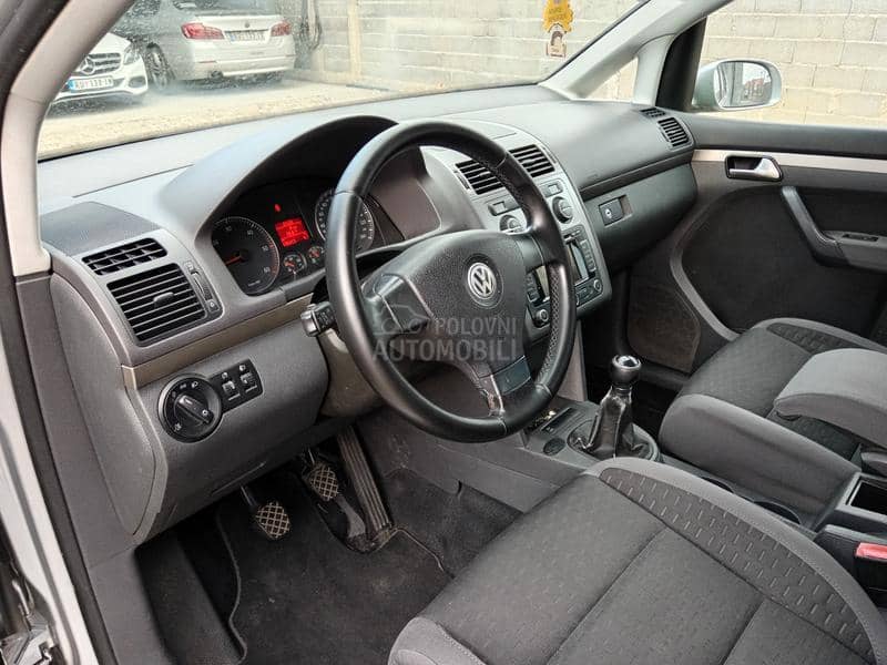 Volkswagen Touran 1.9 tdi