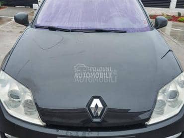 Hauba crna NV676 za Renault Laguna od 2007. do 2015. god.