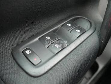 Prekidači podizača stakla za Renault Scenic od 2003. do 2009. god.