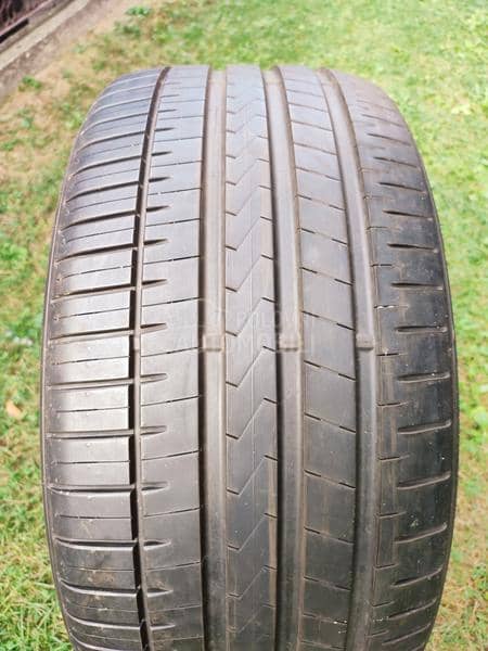 Falken 285/35 R22 Letnja