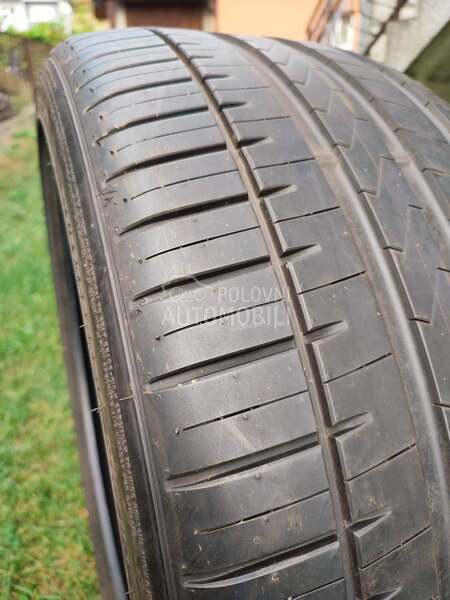 Falken 285/35 R22 Letnja