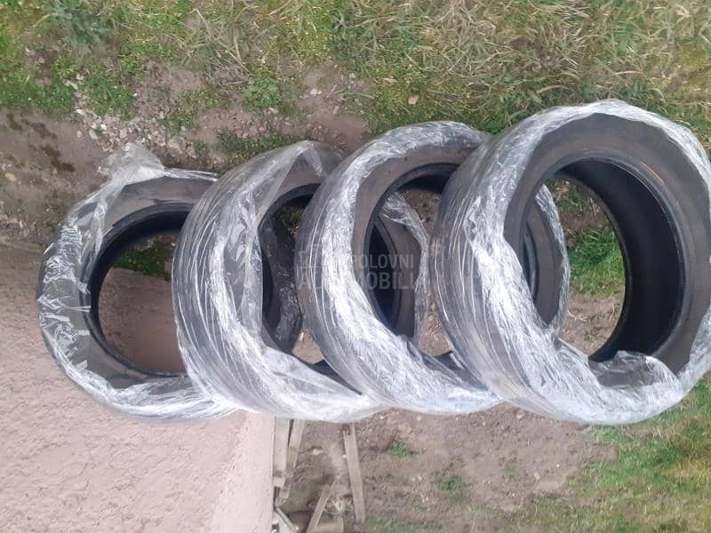 Continental 205/55 R16 Letnja