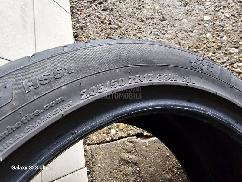 Kumho 205/50 R17 Letnja