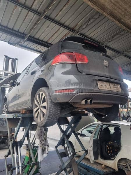Volkswagen Golf 6 GTD -  kompletan auto u delovima