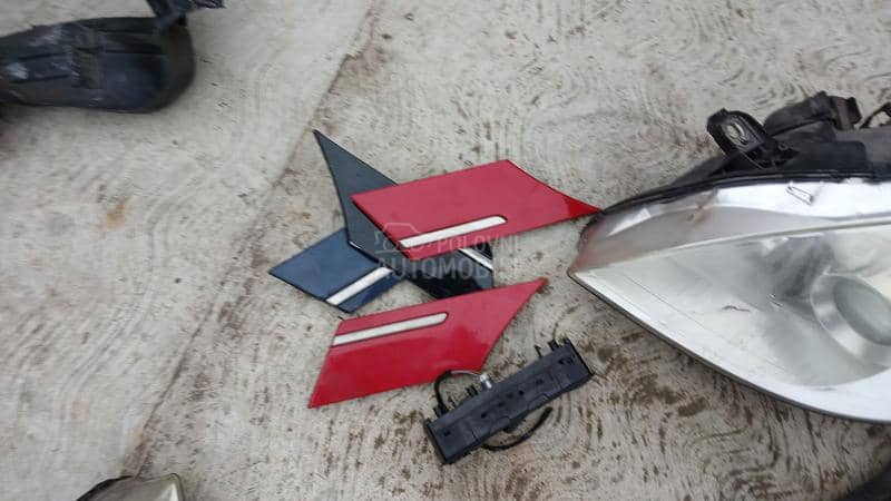 Mercedes Benz B Klasa 2008. god. -  kompletan auto u delovima