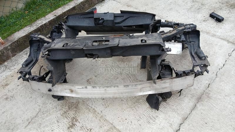 Mercedes Benz B Klasa 2008. god. -  kompletan auto u delovima