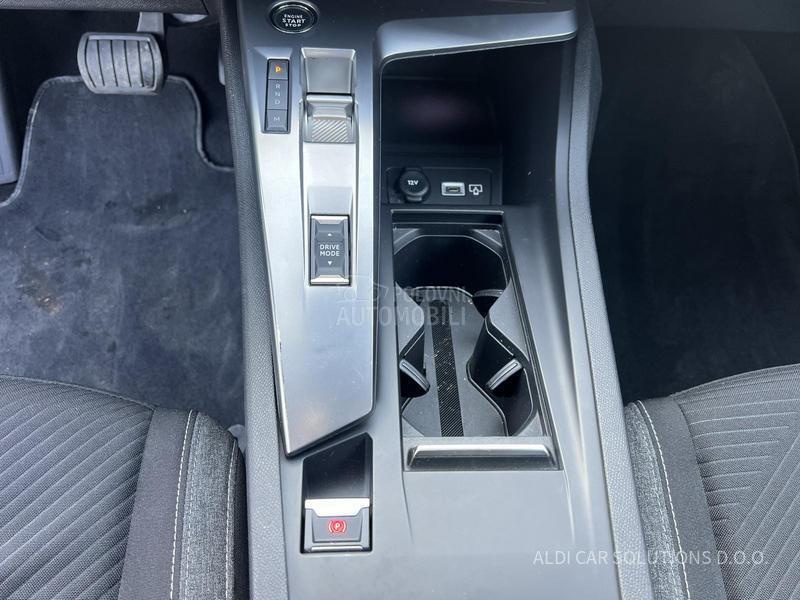 Peugeot 308 1.5 BlueHDI