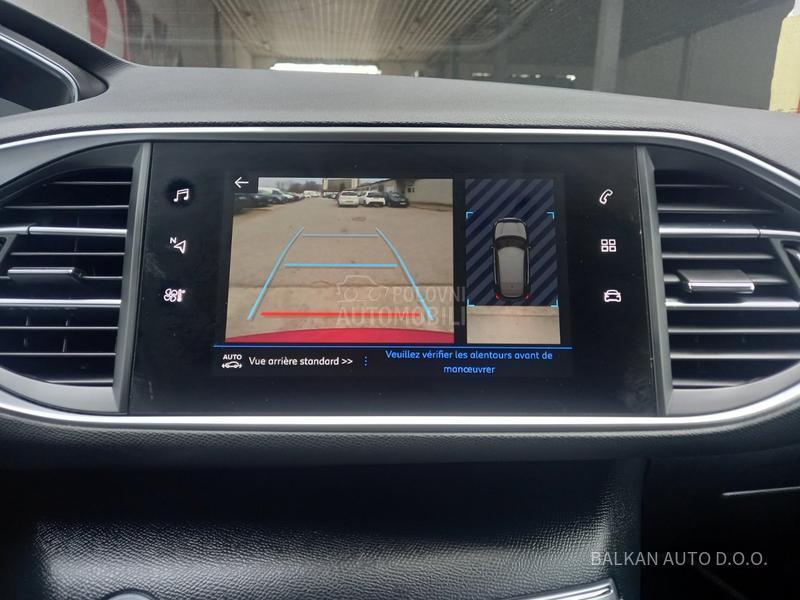 Peugeot 308 1.5 HDI ROAD TRIP