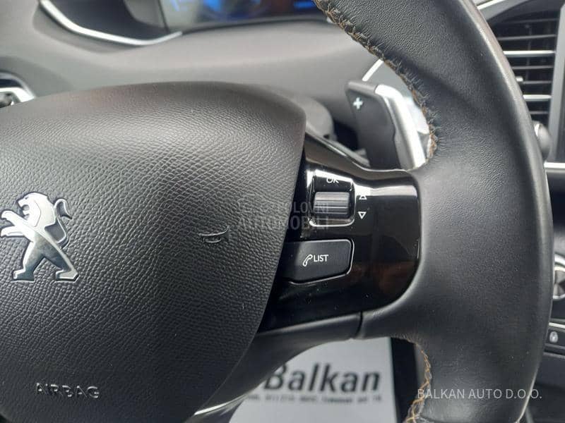 Peugeot 308 1.5 HDI ROAD TRIP