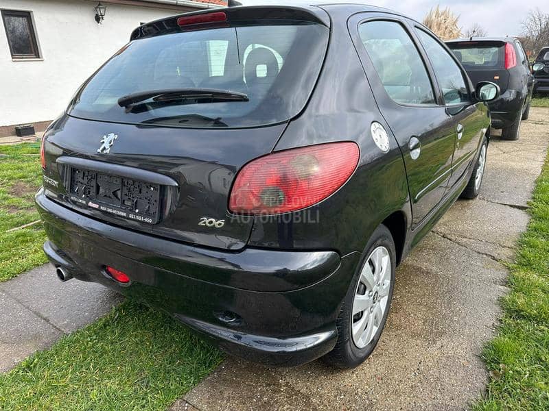 Peugeot 206 