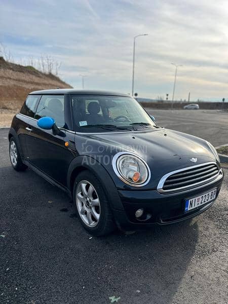 MINI One R56