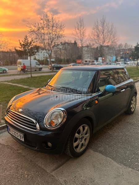 MINI One R56