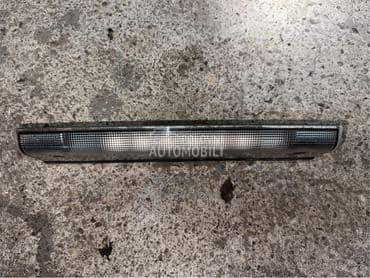 treće stop svetlo za Ford Kuga od 2008. do 2012. god.