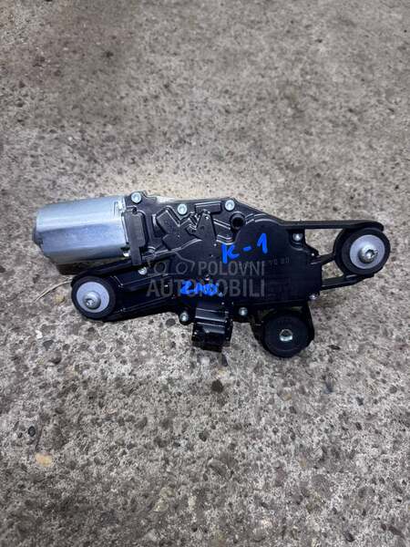 motor zadnjeg brisača