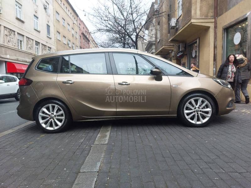 Opel Zafira 2.0 CDTI