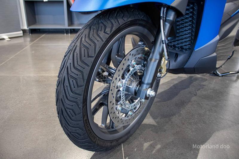 Piaggio BEVERLY 300 Sport