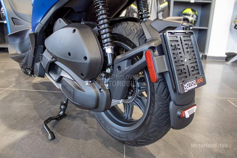 Piaggio BEVERLY 300 Sport