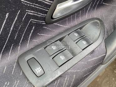 Prekidači podizača stakla za Renault Laguna od 2000. do 2007. god.